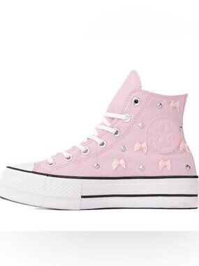 NEW FREE PEOPLE Converse Pink Frosting Chuck 70 BowS Studs High-Top Sneakers 6.5
